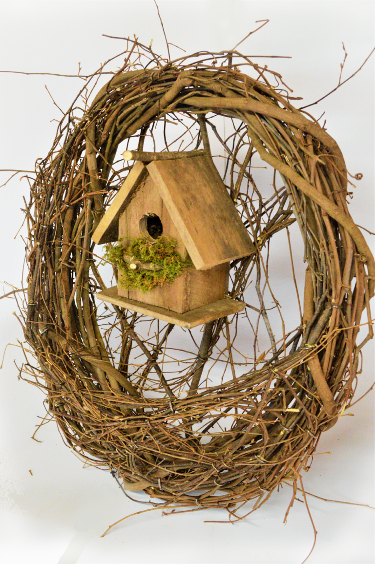 Birdhouse Wreath 18