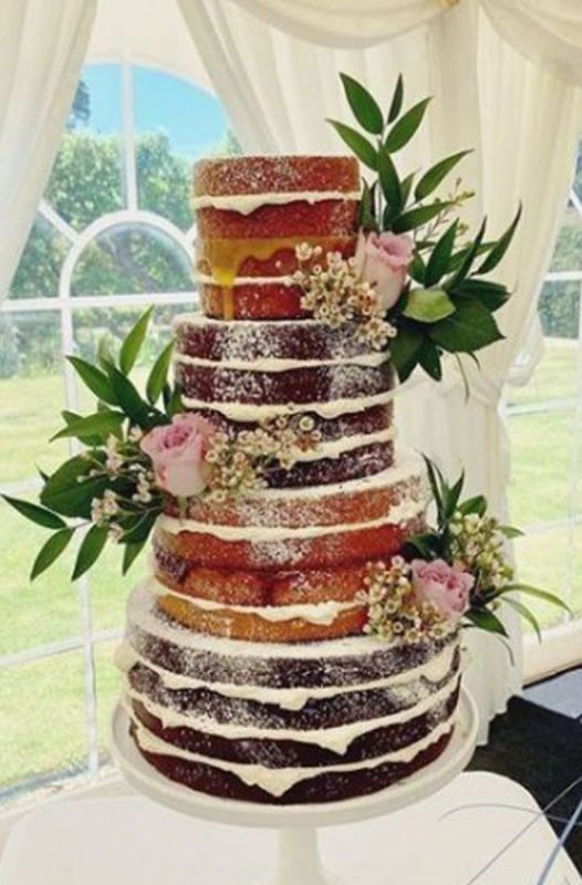 Naked-rustic-wedding-cake-104